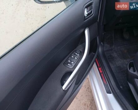 Серый Пежо 308, объемом двигателя 1.6 л и пробегом 245 тыс. км за 6000 $, фото 12 на Automoto.ua