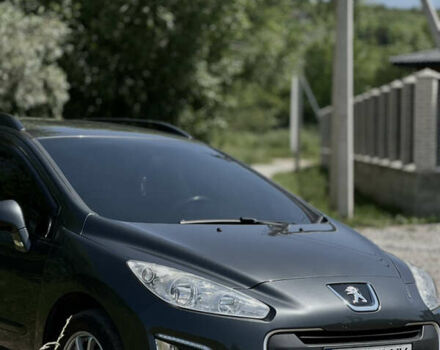 Серый Пежо 308, объемом двигателя 1.56 л и пробегом 260 тыс. км за 6500 $, фото 1 на Automoto.ua