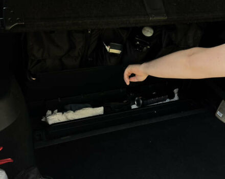 Серый Пежо 308, объемом двигателя 1.56 л и пробегом 260 тыс. км за 6500 $, фото 17 на Automoto.ua