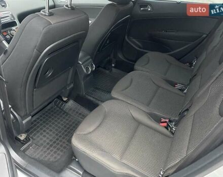 Сірий Пежо 308, об'ємом двигуна 1.56 л та пробігом 288 тис. км за 6200 $, фото 10 на Automoto.ua