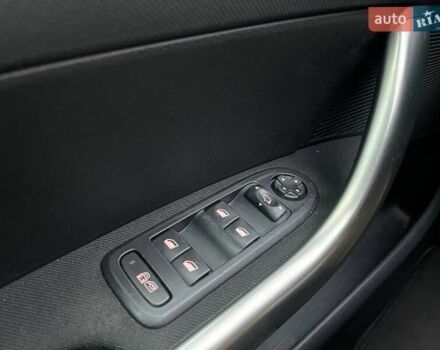 Сірий Пежо 308, об'ємом двигуна 1.56 л та пробігом 288 тис. км за 6200 $, фото 17 на Automoto.ua
