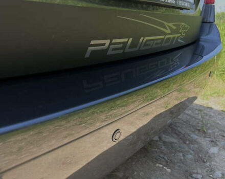 Серый Пежо 308, объемом двигателя 1.56 л и пробегом 260 тыс. км за 6500 $, фото 21 на Automoto.ua