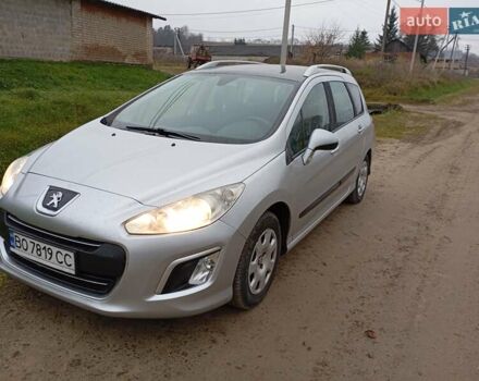 Серый Пежо 308, объемом двигателя 1.6 л и пробегом 245 тыс. км за 6000 $, фото 5 на Automoto.ua