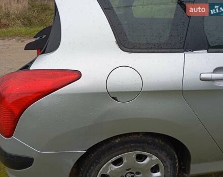 Серый Пежо 308, объемом двигателя 1.6 л и пробегом 245 тыс. км за 6000 $, фото 16 на Automoto.ua