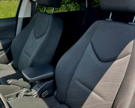 Серый Пежо 308, объемом двигателя 1.56 л и пробегом 260 тыс. км за 6500 $, фото 20 на Automoto.ua