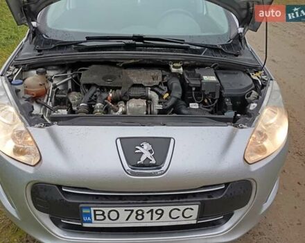Серый Пежо 308, объемом двигателя 1.6 л и пробегом 245 тыс. км за 6000 $, фото 14 на Automoto.ua