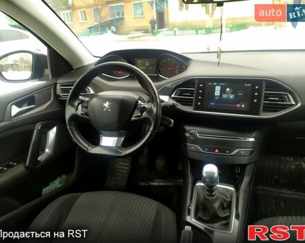 Серый Пежо 308, объемом двигателя 1.6 л и пробегом 245 тыс. км за 8500 $, фото 12 на Automoto.ua