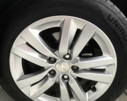 Серый Пежо 308, объемом двигателя 1.56 л и пробегом 261 тыс. км за 7700 $, фото 5 на Automoto.ua