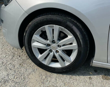 Сірий Пежо 308, об'ємом двигуна 1.56 л та пробігом 154 тис. км за 8550 $, фото 7 на Automoto.ua