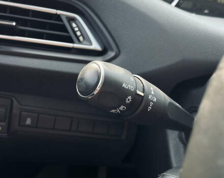 Сірий Пежо 308, об'ємом двигуна 1.56 л та пробігом 154 тис. км за 8550 $, фото 42 на Automoto.ua