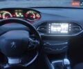 Сірий Пежо 308, об'ємом двигуна 1.2 л та пробігом 190 тис. км за 8200 $, фото 9 на Automoto.ua
