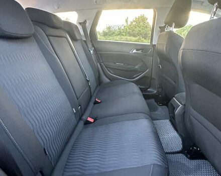 Серый Пежо 308, объемом двигателя 1.56 л и пробегом 287 тыс. км за 7700 $, фото 6 на Automoto.ua