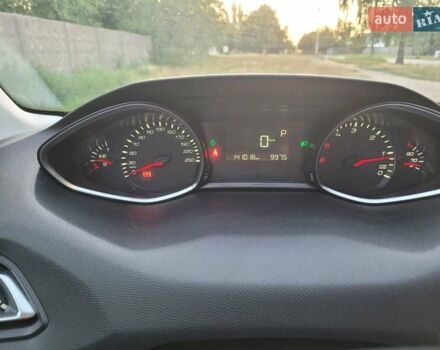 Серый Пежо 308, объемом двигателя 2 л и пробегом 141 тыс. км за 11200 $, фото 18 на Automoto.ua