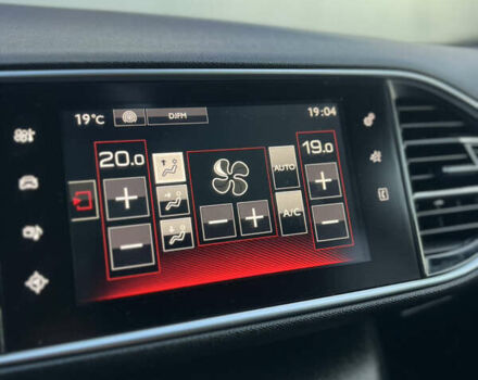 Сірий Пежо 308, об'ємом двигуна 2 л та пробігом 255 тис. км за 12350 $, фото 27 на Automoto.ua