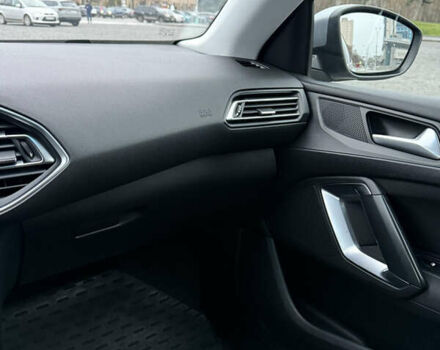 Сірий Пежо 308, об'ємом двигуна 1.56 л та пробігом 251 тис. км за 9300 $, фото 19 на Automoto.ua