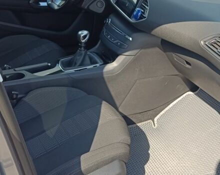 Сірий Пежо 308, об'ємом двигуна 1.6 л та пробігом 209 тис. км за 10200 $, фото 8 на Automoto.ua