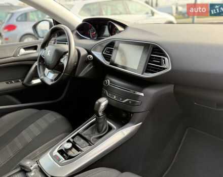 Серый Пежо 308, объемом двигателя 2 л и пробегом 182 тыс. км за 12999 $, фото 35 на Automoto.ua
