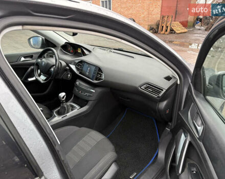 Сірий Пежо 308, об'ємом двигуна 1.56 л та пробігом 200 тис. км за 8700 $, фото 14 на Automoto.ua