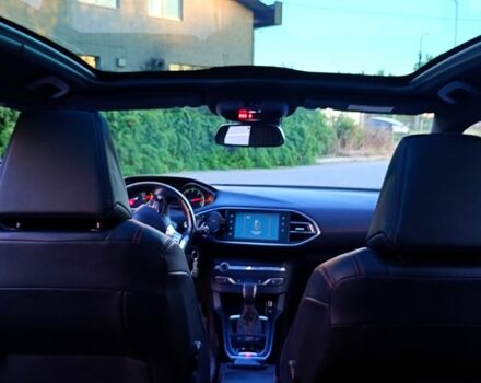 Сірий Пежо 308, об'ємом двигуна 2 л та пробігом 186 тис. км за 13500 $, фото 4 на Automoto.ua