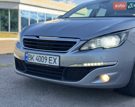 Серый Пежо 308, объемом двигателя 1.6 л и пробегом 276 тыс. км за 9500 $, фото 17 на Automoto.ua