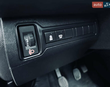 Пежо 308 2015 в Виннице на Automoto.ua Серый Пежо 308, объемом двигателя 1.56 л и пробегом 176 тыс. км за 8700 $, фото 40 на Automoto.ua