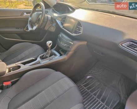 Сірий Пежо 308, об'ємом двигуна 1.56 л та пробігом 211 тис. км за 9300 $, фото 12 на Automoto.ua