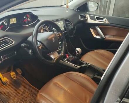 Серый Пежо 308, объемом двигателя 1.56 л и пробегом 239 тыс. км за 10200 $, фото 8 на Automoto.ua