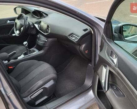 Сірий Пежо 308, об'ємом двигуна 1.6 л та пробігом 284 тис. км за 9300 $, фото 2 на Automoto.ua