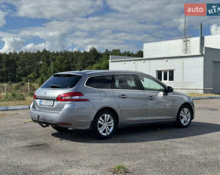 Серый Пежо 308, объемом двигателя 1.6 л и пробегом 276 тыс. км за 9500 $, фото 6 на Automoto.ua