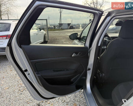 Серый Пежо 308, объемом двигателя 2 л и пробегом 182 тыс. км за 12999 $, фото 21 на Automoto.ua