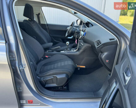 Серый Пежо 308, объемом двигателя 1.6 л и пробегом 276 тыс. км за 9500 $, фото 15 на Automoto.ua