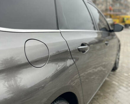 Сірий Пежо 308, об'ємом двигуна 1.56 л та пробігом 207 тис. км за 11300 $, фото 8 на Automoto.ua