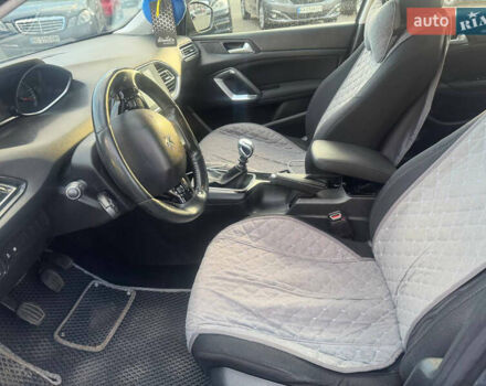 Сірий Пежо 308, об'ємом двигуна 1.6 л та пробігом 280 тис. км за 8700 $, фото 4 на Automoto.ua