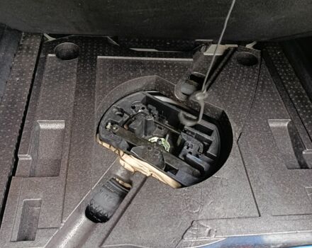 Серый Пежо 308, объемом двигателя 1.6 л и пробегом 245 тыс. км за 8800 $, фото 6 на Automoto.ua