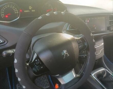 Серый Пежо 308, объемом двигателя 1.6 л и пробегом 305 тыс. км за 8100 $, фото 33 на Automoto.ua