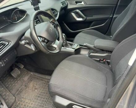 Серый Пежо 308, объемом двигателя 1.56 л и пробегом 214 тыс. км за 10500 $, фото 9 на Automoto.ua