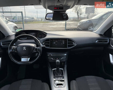 Серый Пежо 308, объемом двигателя 2 л и пробегом 182 тыс. км за 12999 $, фото 24 на Automoto.ua