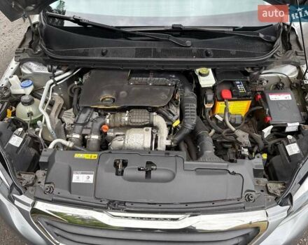 Серый Пежо 308, объемом двигателя 1.6 л и пробегом 237 тыс. км за 10400 $, фото 9 на Automoto.ua