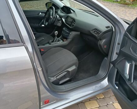 Серый Пежо 308, объемом двигателя 1.6 л и пробегом 245 тыс. км за 8800 $, фото 11 на Automoto.ua