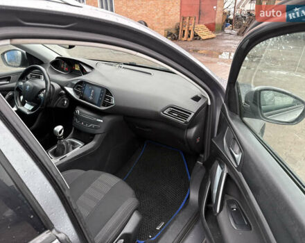 Сірий Пежо 308, об'ємом двигуна 1.56 л та пробігом 200 тис. км за 8700 $, фото 16 на Automoto.ua