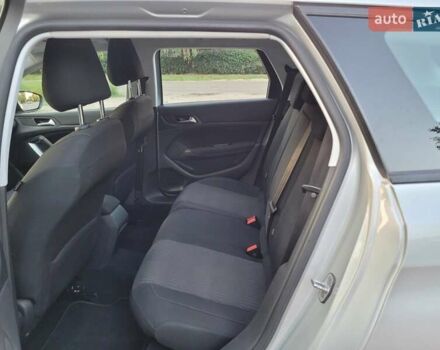 Серый Пежо 308, объемом двигателя 2 л и пробегом 141 тыс. км за 11200 $, фото 10 на Automoto.ua