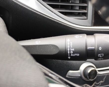 Сірий Пежо 308, об'ємом двигуна 1.6 л та пробігом 220 тис. км за 10500 $, фото 12 на Automoto.ua