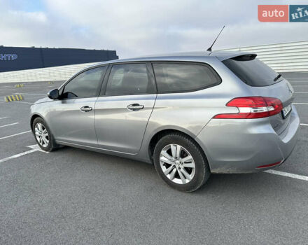 Серый Пежо 308, объемом двигателя 1.56 л и пробегом 228 тыс. км за 9200 $, фото 3 на Automoto.ua