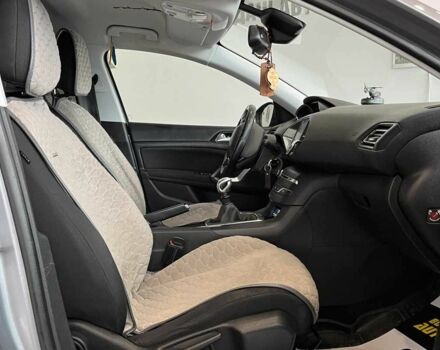 Серый Пежо 308, объемом двигателя 1.6 л и пробегом 214 тыс. км за 9500 $, фото 22 на Automoto.ua