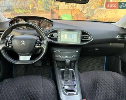 Серый Пежо 308, объемом двигателя 1.56 л и пробегом 192 тыс. км за 12600 $, фото 14 на Automoto.ua