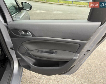 Серый Пежо 308, объемом двигателя 1.56 л и пробегом 295 тыс. км за 8799 $, фото 17 на Automoto.ua