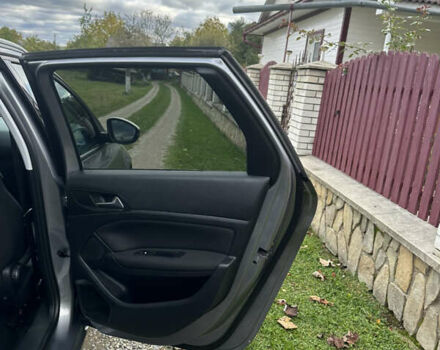 Серый Пежо 308, объемом двигателя 1.56 л и пробегом 254 тыс. км за 10300 $, фото 15 на Automoto.ua