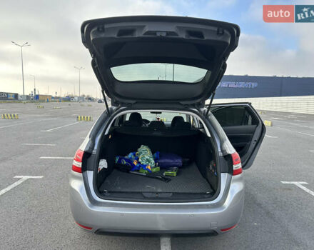 Серый Пежо 308, объемом двигателя 1.56 л и пробегом 228 тыс. км за 9200 $, фото 14 на Automoto.ua