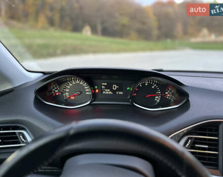 Пежо 308 2016 в Ивано-Франковске на Automoto.ua Серый Пежо 308, объемом двигателя 1.56 л и пробегом 253 тыс. км за 7500 $, фото 8 на Automoto.ua