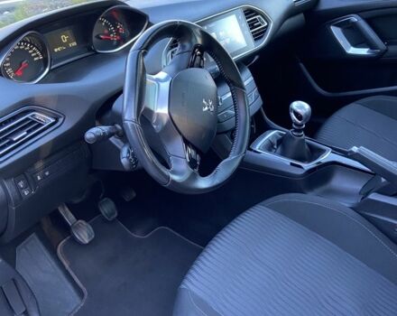 Пежо 308 2016 в Киеве на Automoto.ua Серый Пежо 308, объемом двигателя 1.6 л и пробегом 184 тыс. км за 11500 $, фото 6 на Automoto.ua